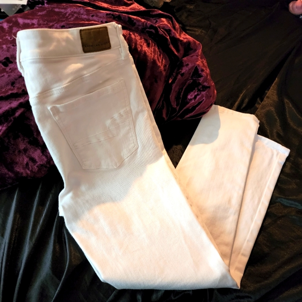 American Eagle White Hi-rise Jegging